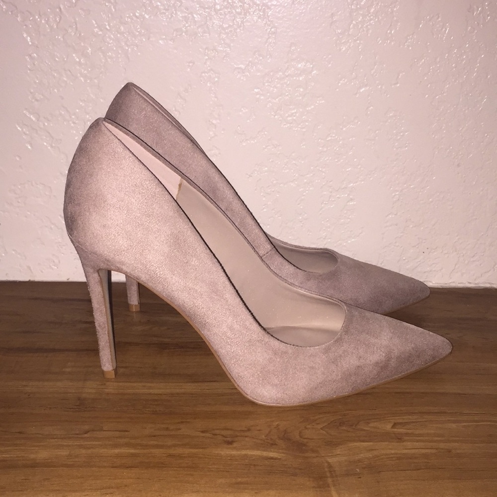 Mix No. 6 Danyah Pump Nude Size 10M